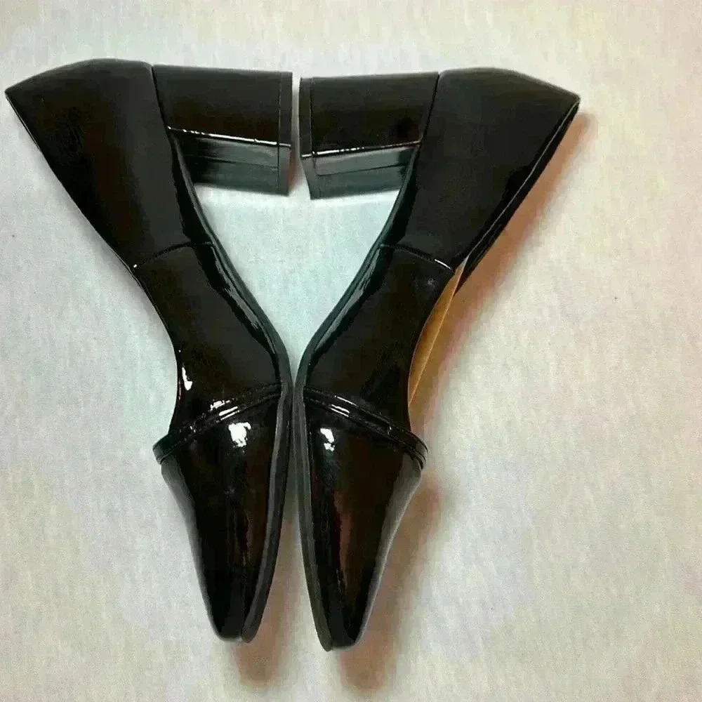 JONES NEW YORK Women Aubin Block Heel Dress Pumps In Black w Gold Buckle Size 10